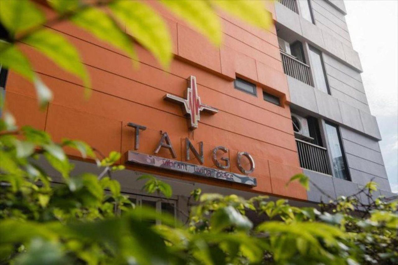 Tango Vibrant Living Hotel - Sha Extra Plus Bangkok Kültér fotó