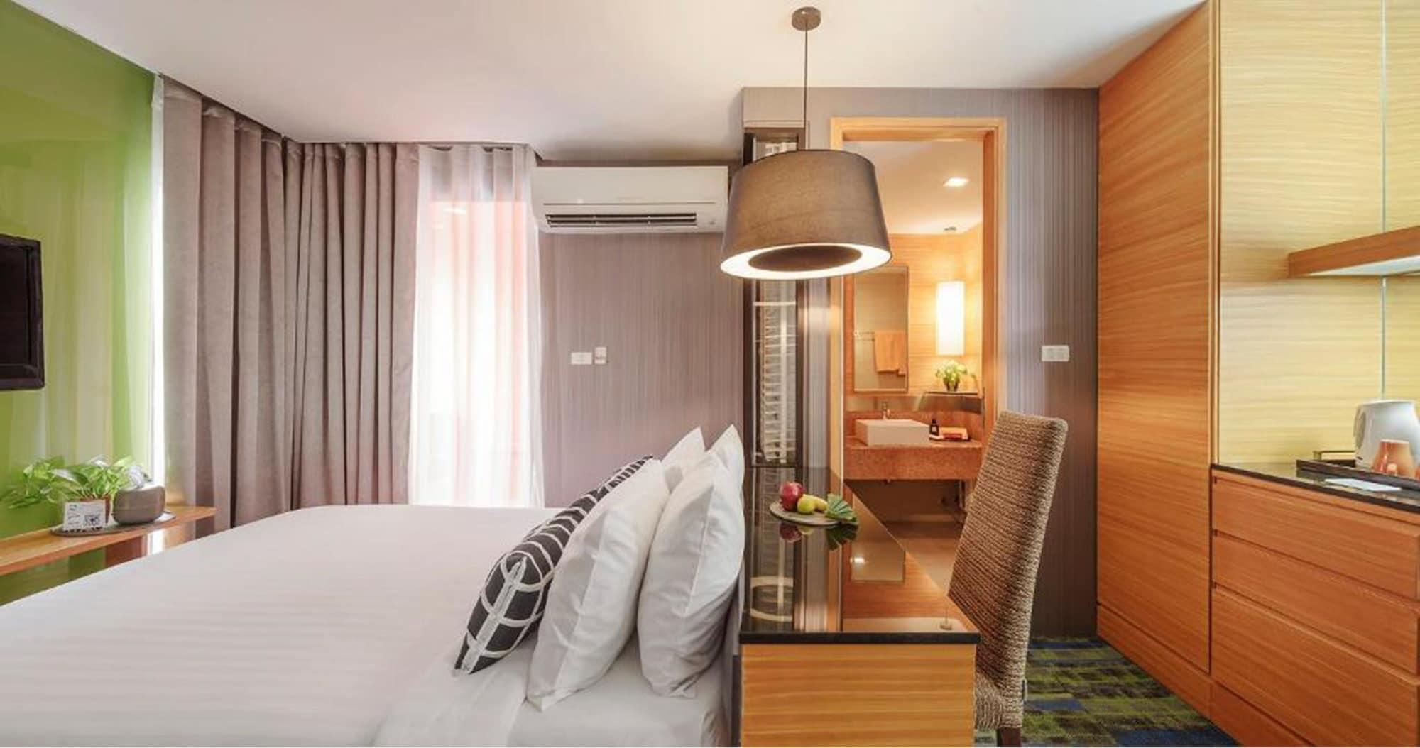 Tango Vibrant Living Hotel - Sha Extra Plus Bangkok Kültér fotó