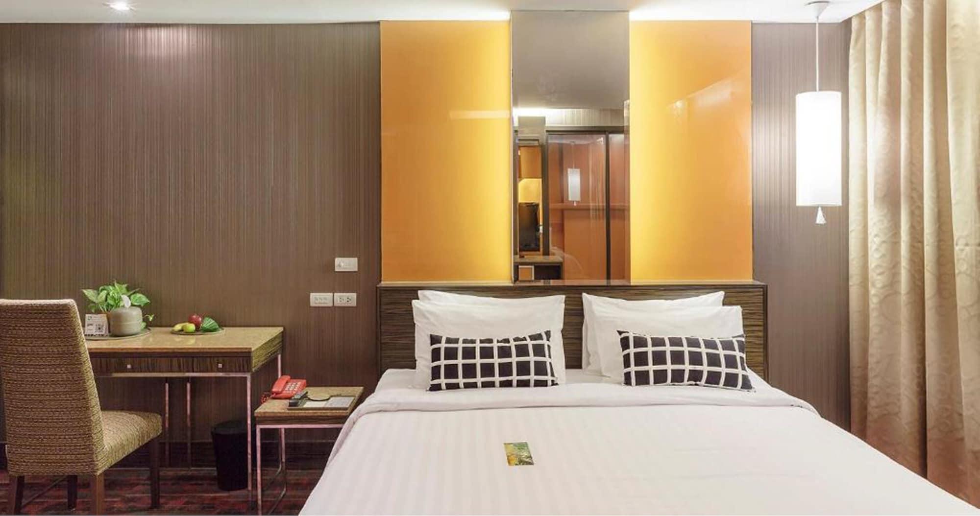 Tango Vibrant Living Hotel - Sha Extra Plus Bangkok Kültér fotó