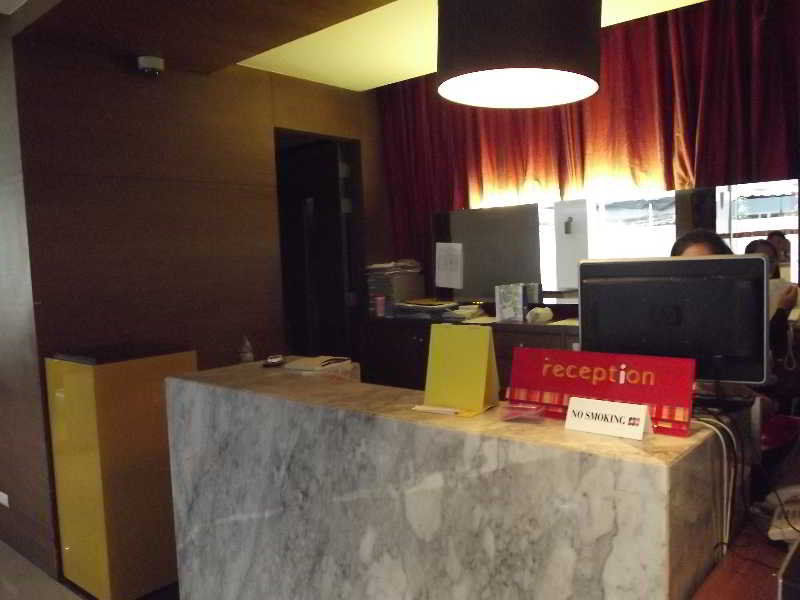 Tango Vibrant Living Hotel - Sha Extra Plus Bangkok Kültér fotó