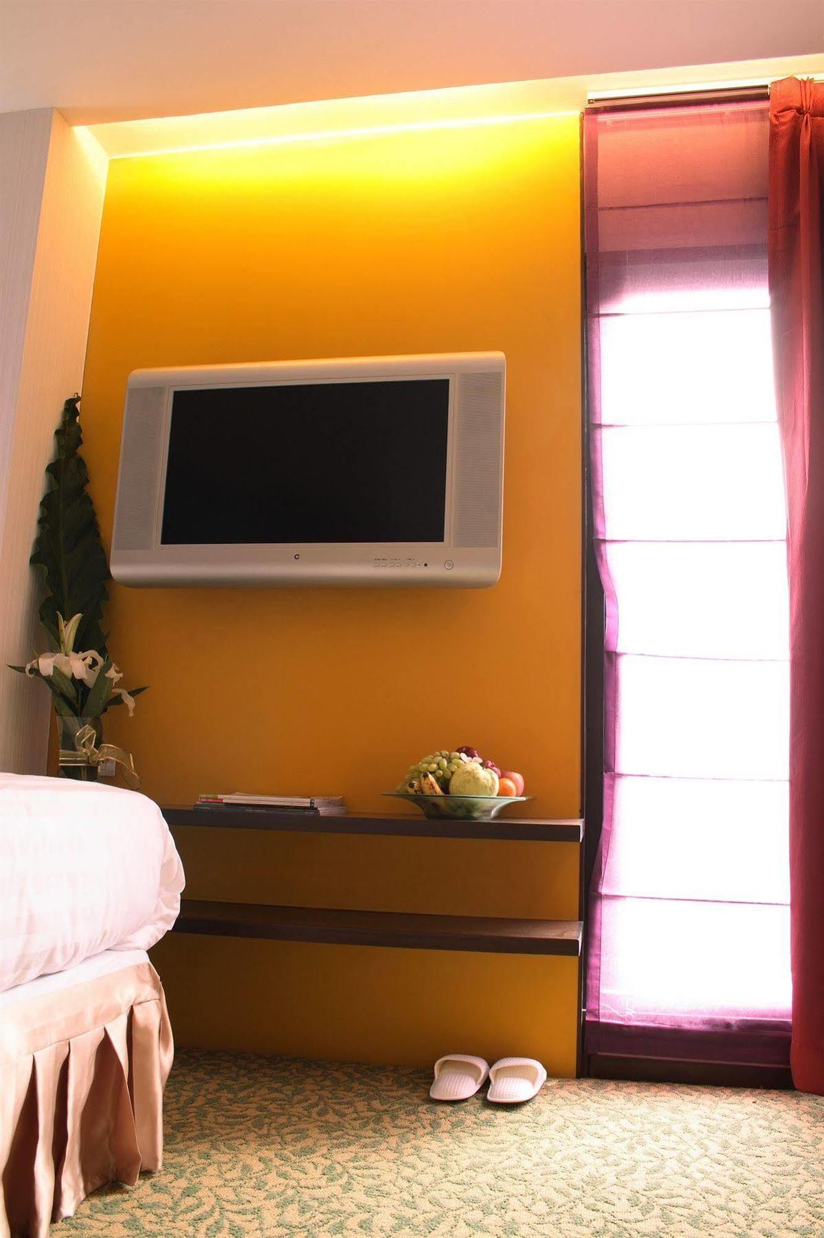 Tango Vibrant Living Hotel - Sha Extra Plus Bangkok Kültér fotó